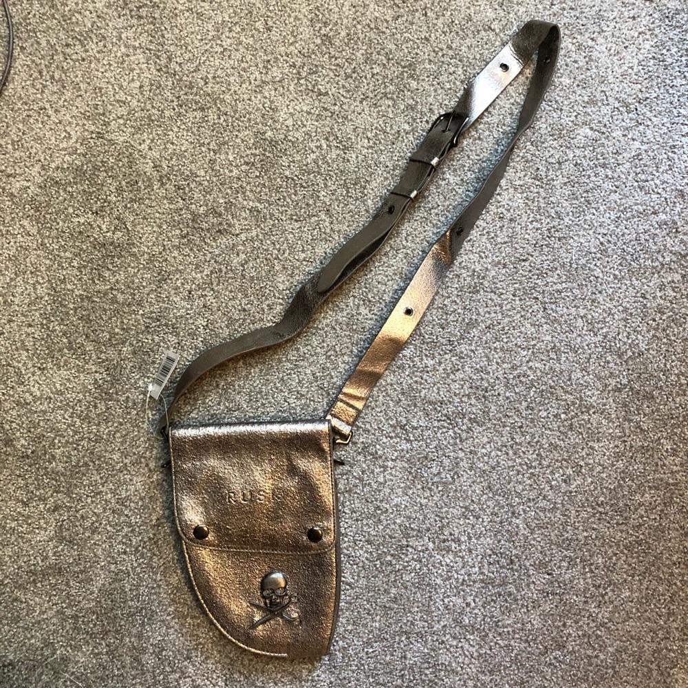 Rusk Silver Metallic Skull Styling Cross Body Bag